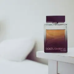 Gdzie kupić perfumy być może? Odkryj najlepsze sklepy i oferty