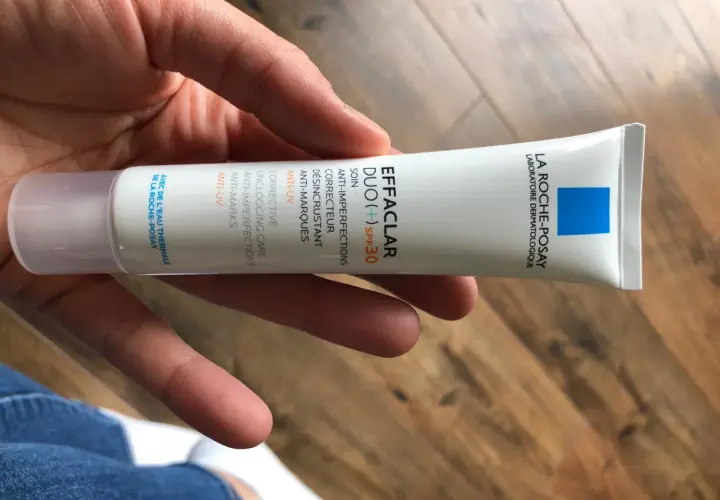 La Roche-Posay Effaclar Duo+ krem zwalczający niedoskonałości SPF30 - skuteczność i skład