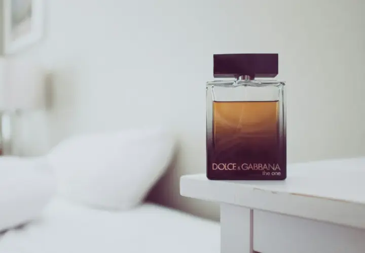 Gdzie kupić perfumy być może? Odkryj najlepsze sklepy i oferty
