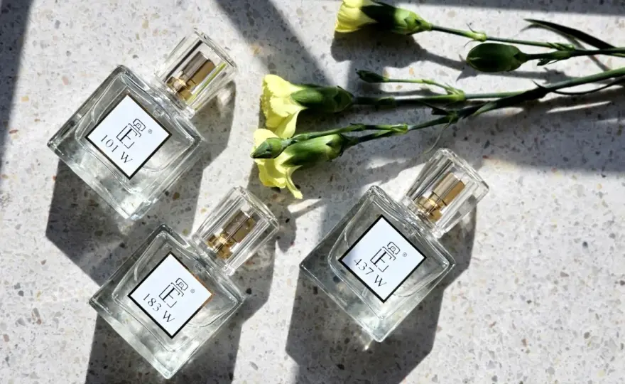 Jakie perfumy damskie wybrać, by zachwycić i nie żałować?